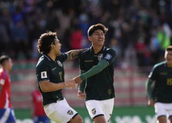 Bolivia elimina a Chile del Mundial con triunfo 2-0 en la altura