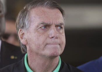 Bolsonaro con grillete y sin redes por orden del Supremo