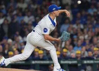 Boyd lidera blanqueada de los Cachorros 6-0 sobre los Cerveceros y fuerza un quinto juego decisivo rumbo a la Serie de Campeonato.