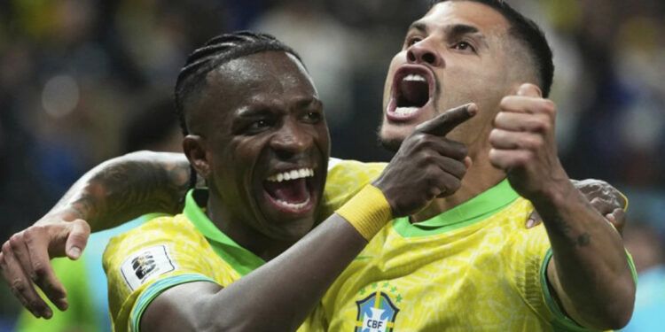 Brasil y Ecuador clasifican al Mundial; Argentina empata con Colombia