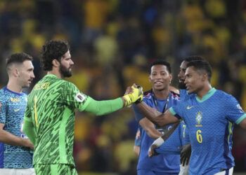 Brasil y Ecuador podrían clasificar al Mundial este martes