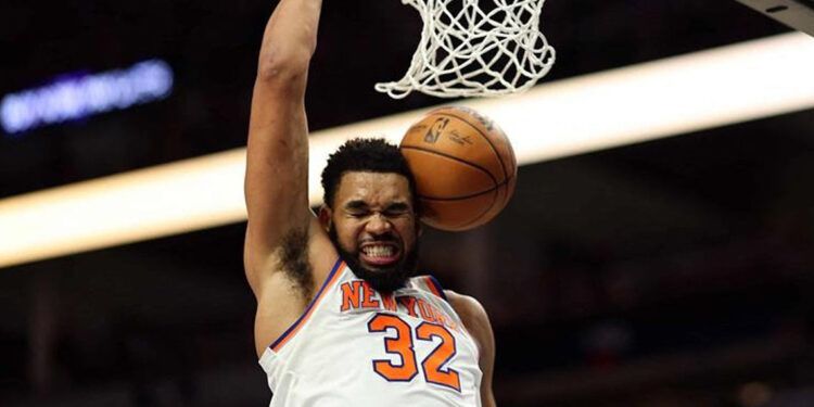 Brunson lidera remontada navideña de los Knicks ante Cavaliers