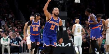 Brunson lidera triunfo de Knicks sobre Celtics