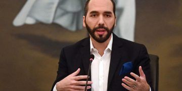 Bukele combate "mafias" y "cárteles" empresariales en El Salvador