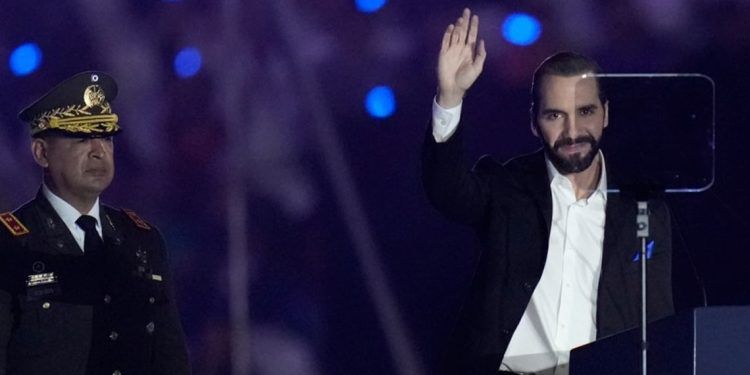 Presidente salvadoreño Bukele gana la relección