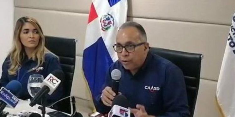 CAASD suspenderá agua en 11 sectores por empalmes en túnel de la Plaza de la Bandera