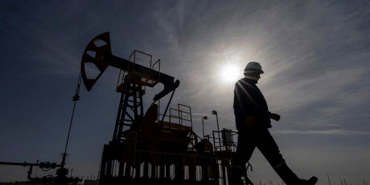 Caída del petróleo ante avances en tregua de Gaza