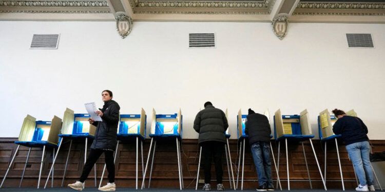 Cámara aprueba exigir prueba de ciudadanía para votar