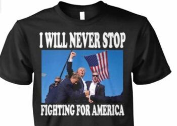 Camisetas con imagen de Trump tras atentado se venden en Rusia