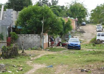 Caos en San Luis por basura, calles destruidas y delincuencia