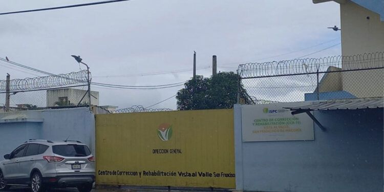 Cárceles de San Francisco de Macorís y Valverde carecen de cámaras de vigilancia