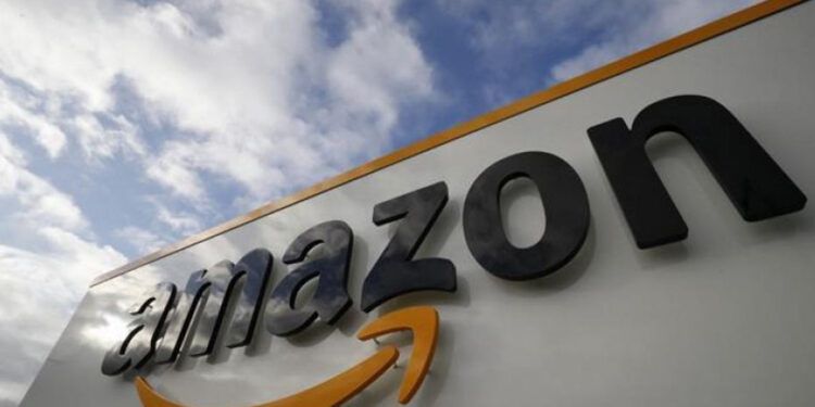Casa Blanca critica a Amazon por reflejar aranceles