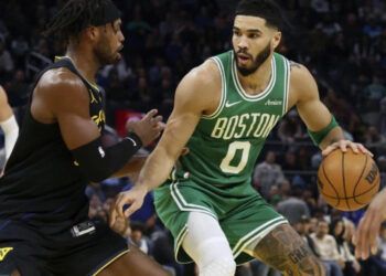 Celtics humillan a Warriors con histórica derrota en casa