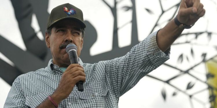 Centro Carter afirma que actas dan la victoria a González Urrutia en Venezuela