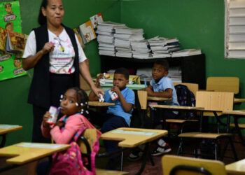 Centros educativos garantizan control del desayuno escolar