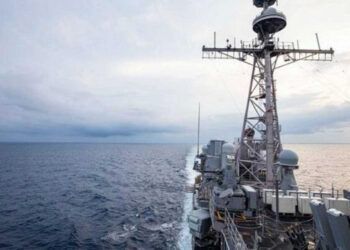China monitorea avión estadounidense que cruzó el estrecho de Taiwán