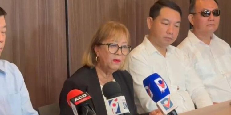 Chinos denuncian cierres injustificados y rechazan contratar haitianos sin papeles