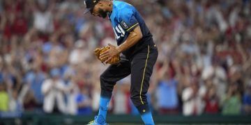Christopher Sánchez lanza blanqueada en victoria de Filis por 2-0 sobre Marlins