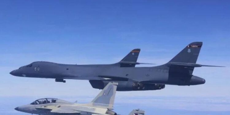 Cinco aviones F-35 de EE.UU. llegan a Puerto Rico en medio de tensiones con Venezuela
