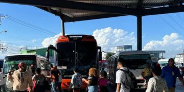 Ciudad comienza a vaciarse por asueto de Semana Santa