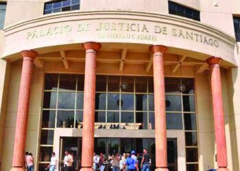 Clausuran parque acuático en Santiago tras ahogamiento de niño