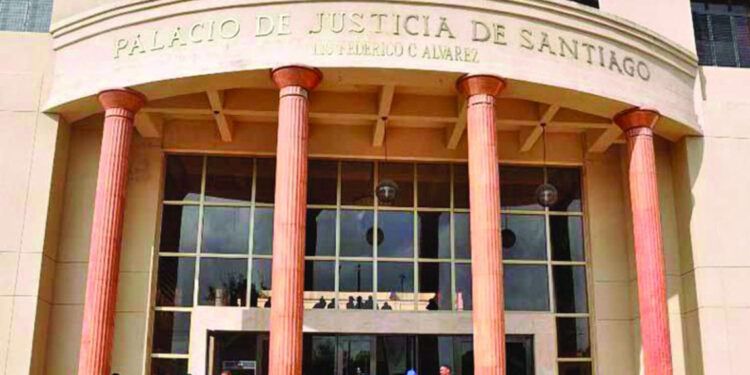 Clausuran parque acuático en Santiago tras ahogamiento de niño