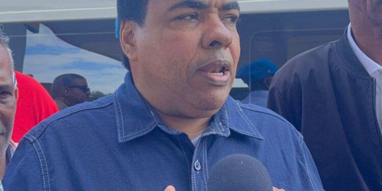 CNTU lanza autobuses eléctricos a 35 pesos en Kennedy