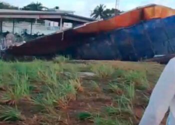 Colapso de acueducto en Nagua causa inundaciones