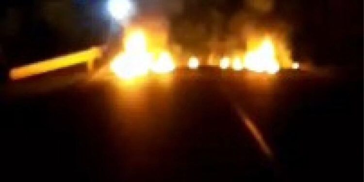 Comunitarios de La Cuaba protestan contra intento de instalar vertedero en Los Aguacates