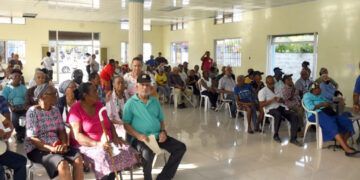 Conape realiza operativo de apoyo a envejecientes en La Caleta
