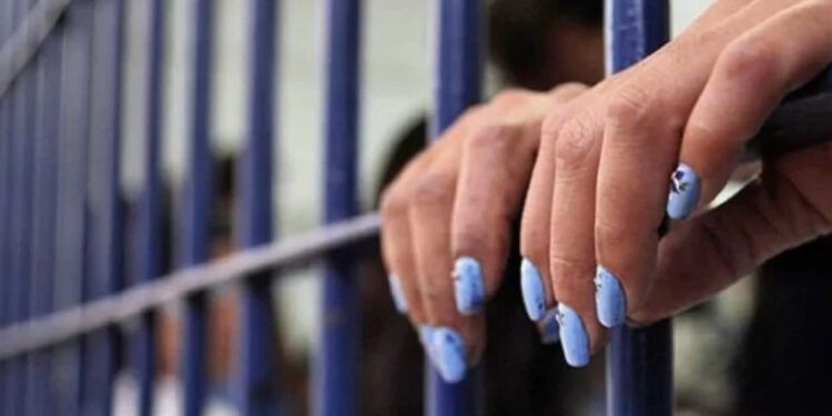 Condenan a mujer a 15 años por homicidio en San Cristóbal