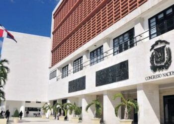 Congreso acoge observaciones de Abinader sobre ley del TSE