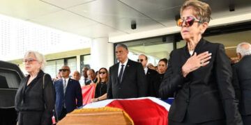 Congreso y LMD rinden homenaje a Ramón Alburquerque