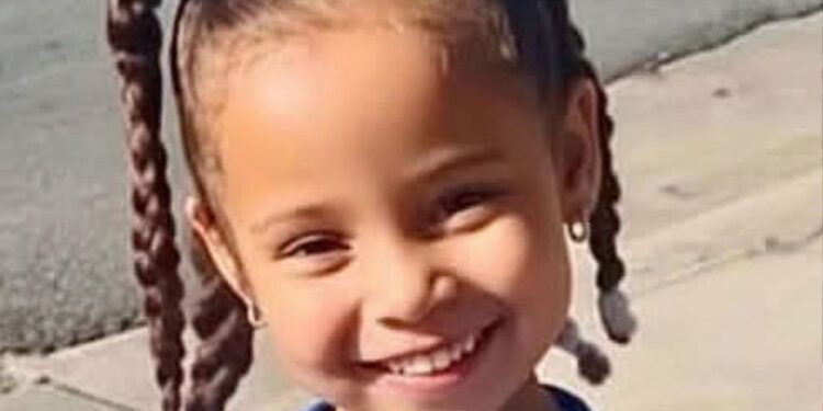 Continúa búsqueda de niña desaparecida en Imbert
