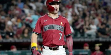 Corbin Carroll baja del Clásico Mundial por fractura