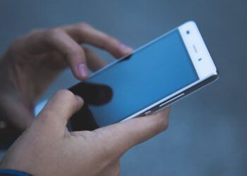 Crecen ciberataques chinos y fallos de usuarios en celulares