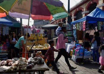 Crisis económica en Venezuela se agrava por inflación y sanciones