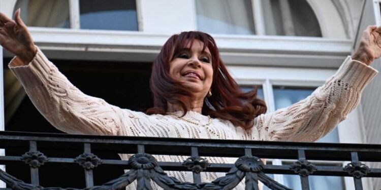 Cristina Fernández cumplirá prisión domiciliaria tras ratificación de condena