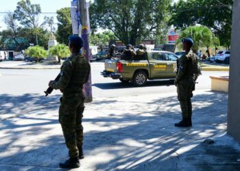 Critican despliegue militar en San Cristóbal por “show mediático”