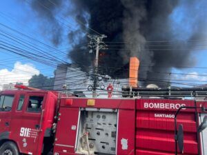 Santiago, incendio, Prodacom, bomberos, emergencia, almacén