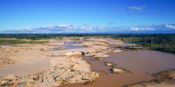 Daños ambientales por minería ilegal en la amazonía peruana