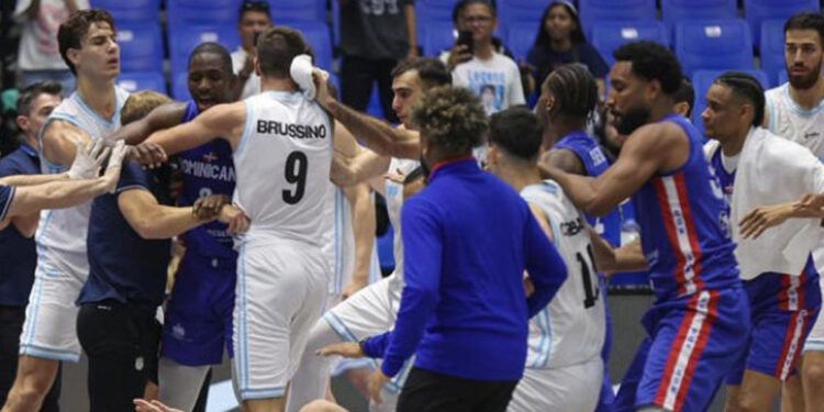 David Jones suspendido dos partidos por sanción de FIBA