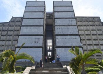 Debate sobre los restos de Cristóbal Colón sigue 532 años después