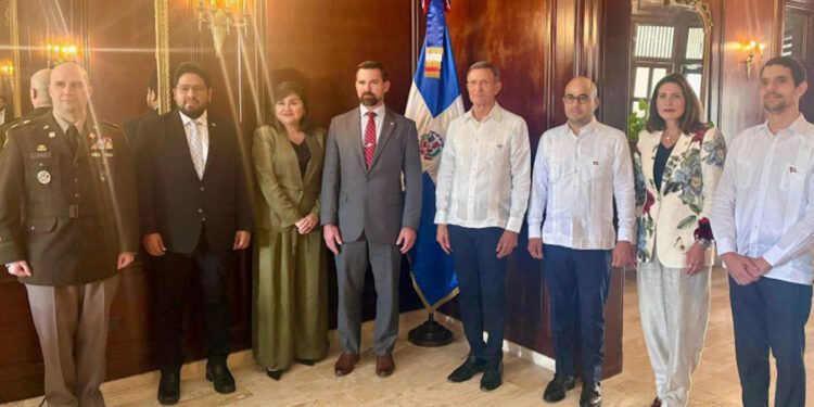 Delegación de EEUU visita RD para reforzar cooperación en seguridad