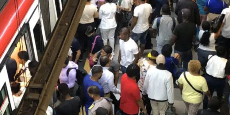 Deterioro del Metro de Santo Domingo genera creciente preocupación