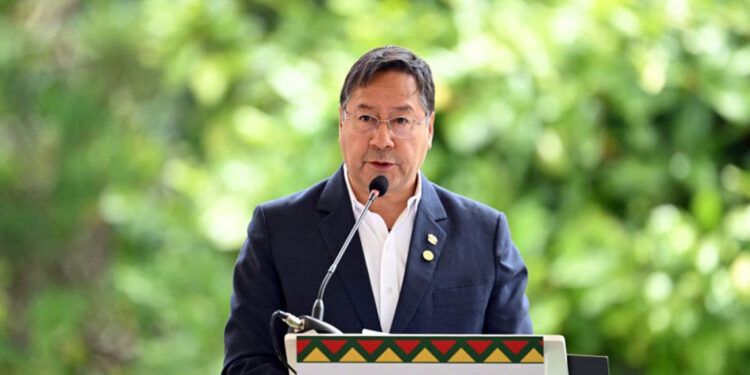 Detienen a Luis Arce por presunta corrupción en Bolivia