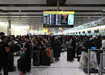 Detienen en Reino Unido a sospechoso de ciberataque en aeropuertos europeos