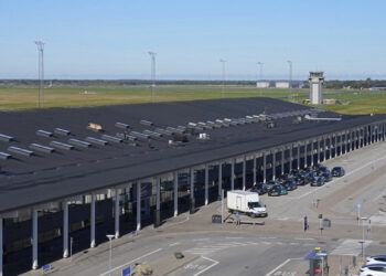 Dinamarca cierra aeropuerto por alerta de drones