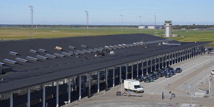 Dinamarca cierra aeropuerto por alerta de drones