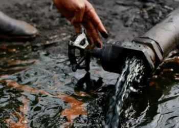 Diputados aprueban proyecto para inversión extranjera en petróleo